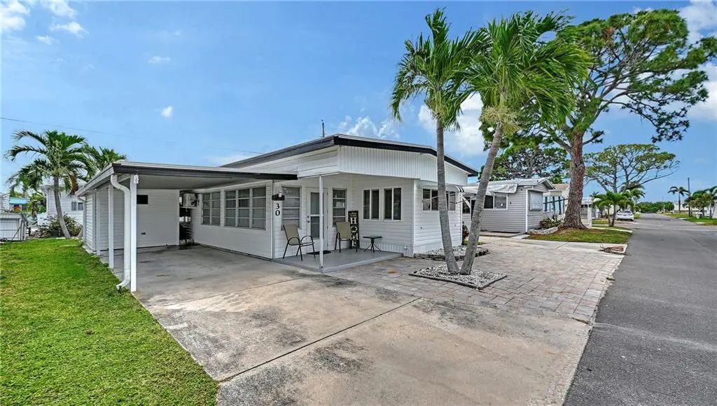 10315 Cortez Road W 30-5, BRADENTON