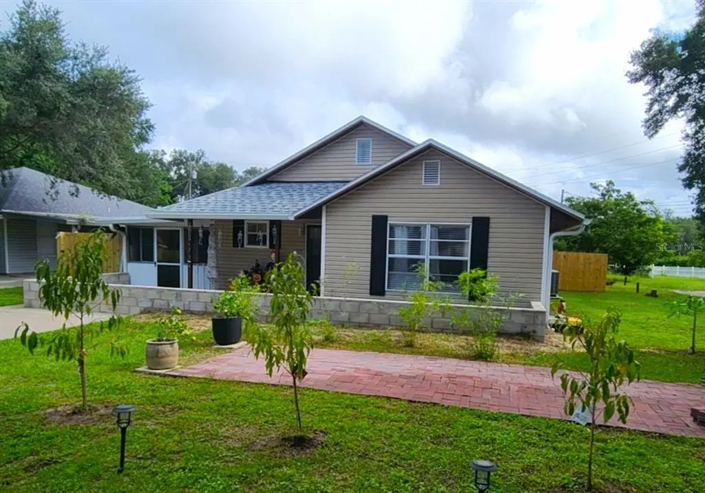 677 Warner Street, GROVELAND