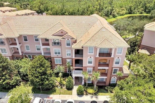 8252 Civita Drive 201, DAVENPORT