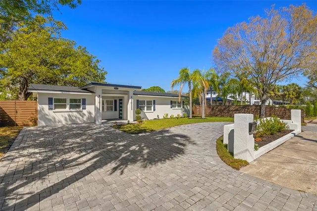 2117 S West Shore Boulevard, TAMPA