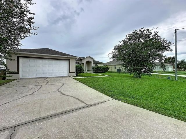 110 Appian Way, KISSIMMEE