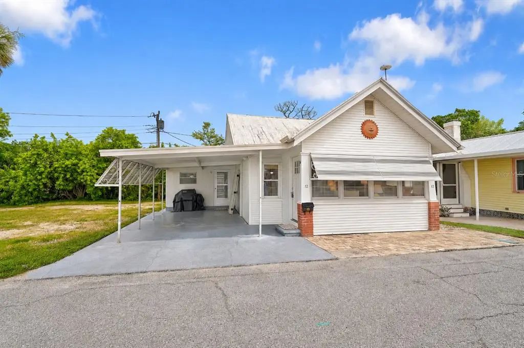 12 Lafayette Street, BRADENTON