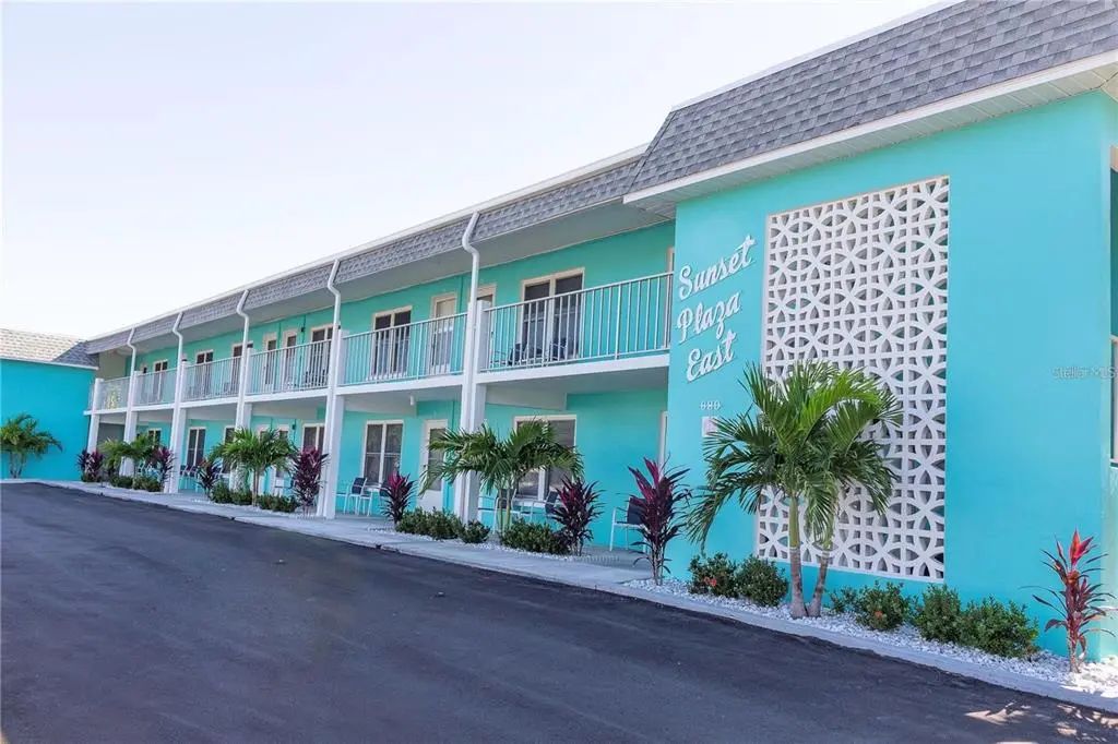 680 71st Avenue 8, ST PETE BEACH