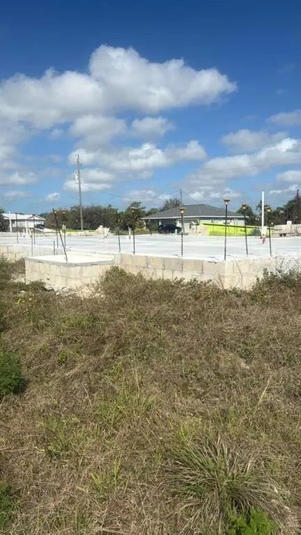 Photo of Listing #O6391563