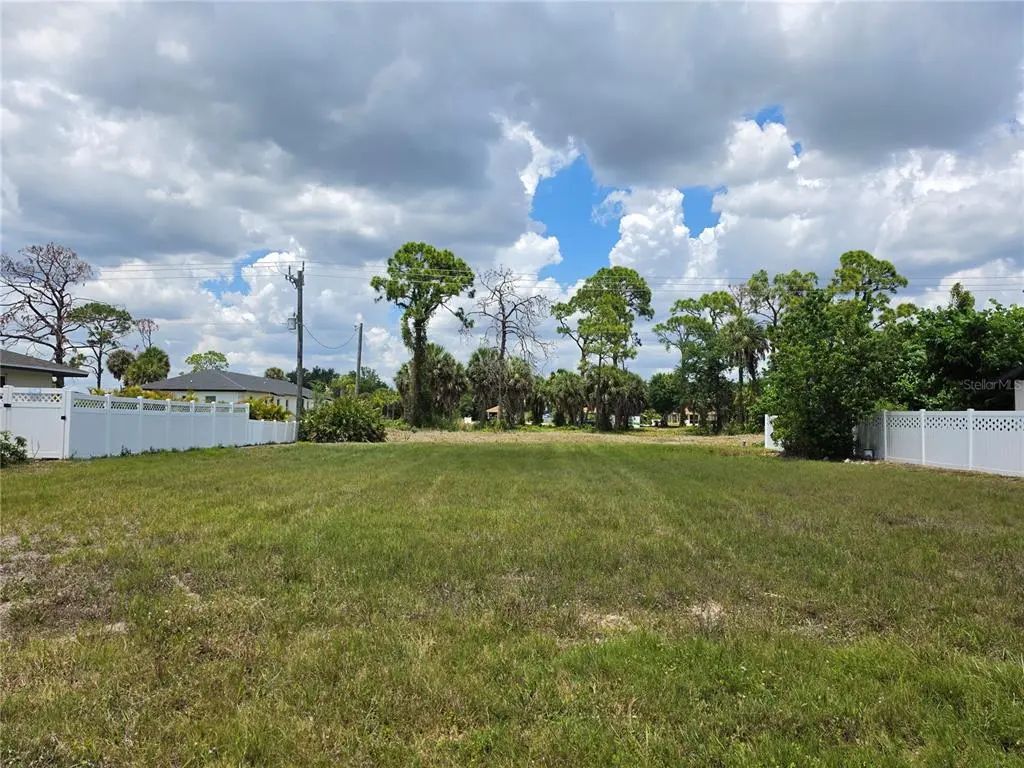 193 Annapolis Lane, ROTONDA WEST