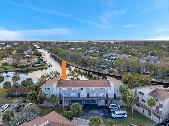 6311 Newtown Circle 11b2, TAMPA