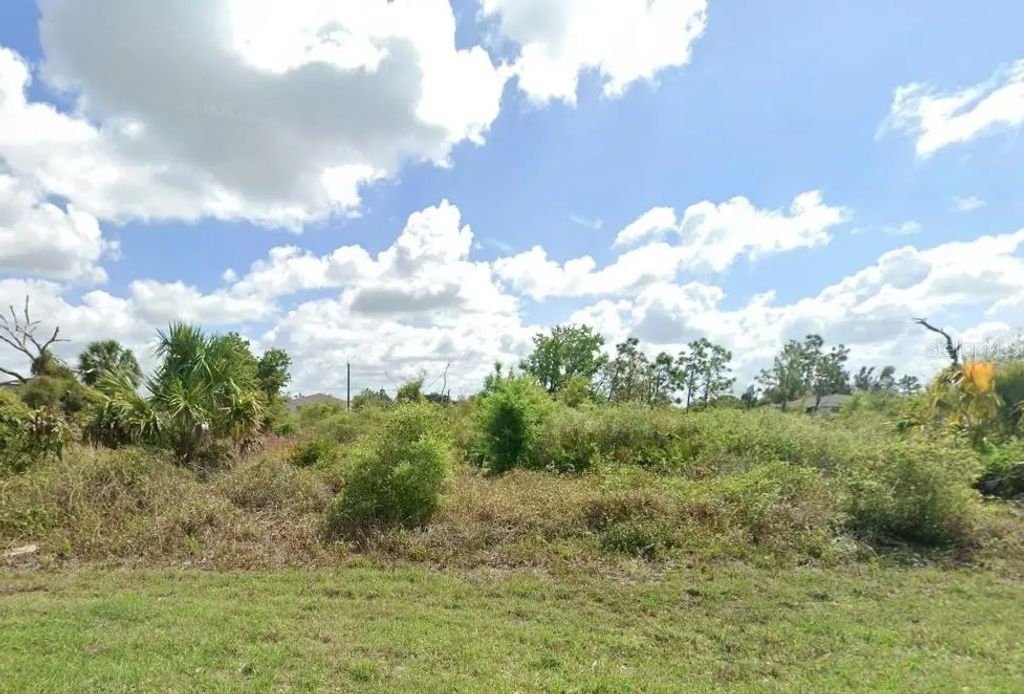 470 Bolender Street, PUNTA GORDA