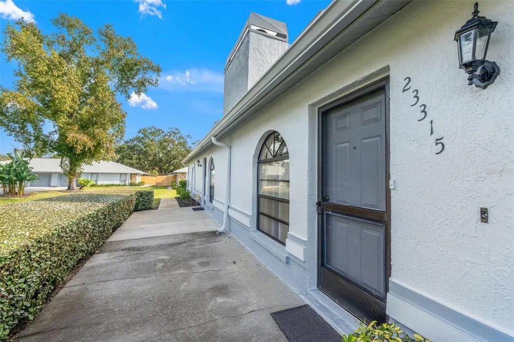 23315 Club Villas Drive, LAND O LAKES