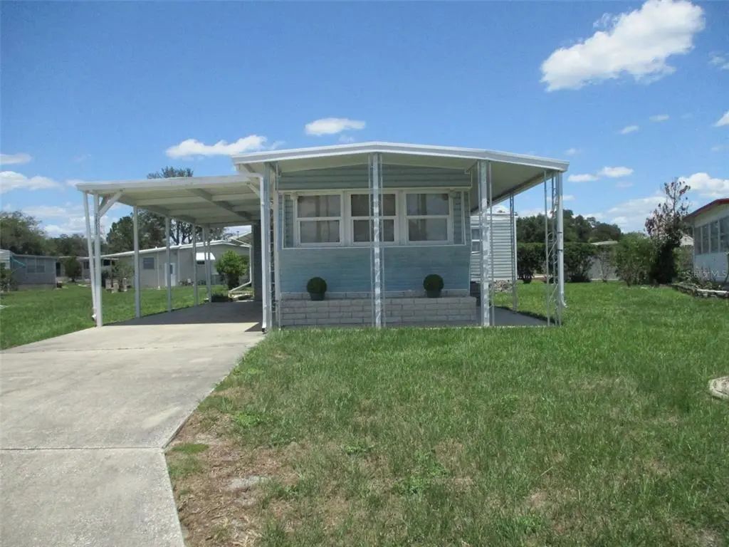 38513 Willoughby Drive, ZEPHYRHILLS