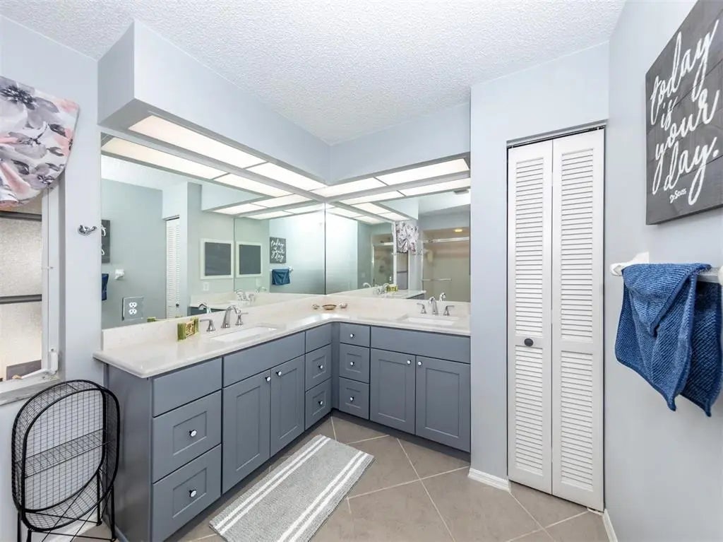 Gulf Shores Realty: 20 5e6ac566c8d9247f3aa628cd081509c4 l