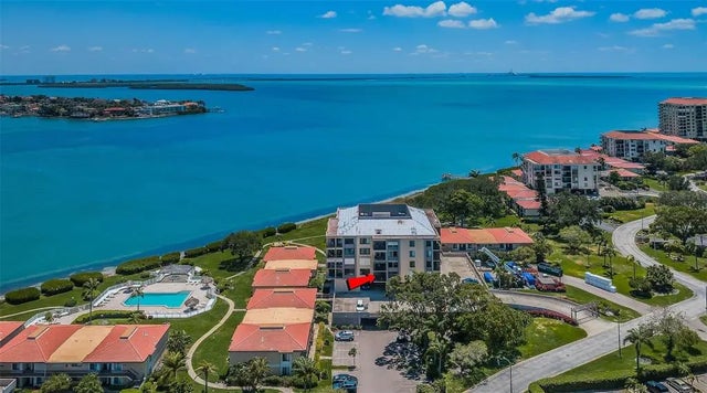 6158 Palma Del Mar Boulevard S 305, ST PETERSBURG