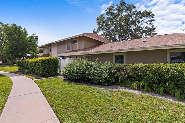 7303 Los Padres Court, TAMPA
