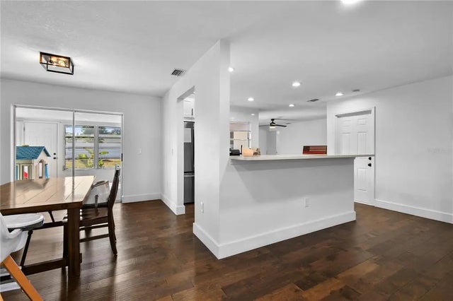 7304 Claries Drive, SARASOTA