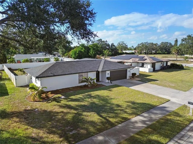 7304 Claries Drive, SARASOTA