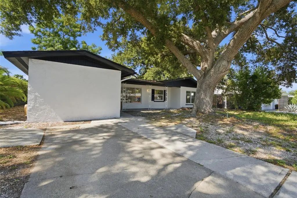 2317 Grove Street, SARASOTA