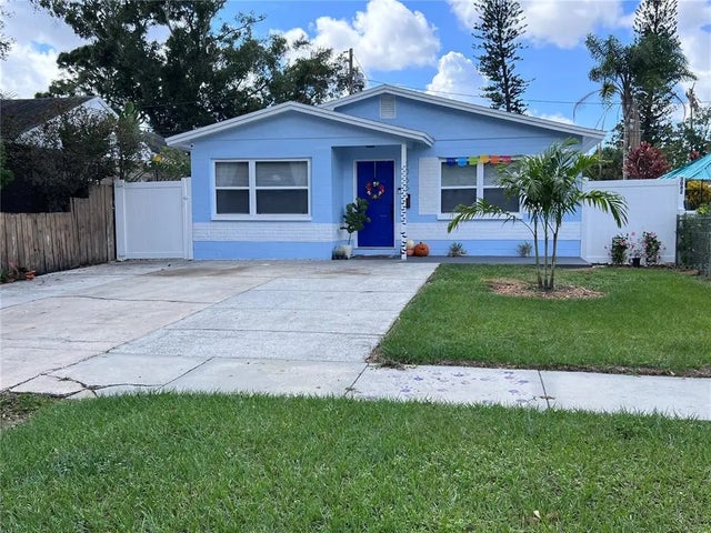 3066 8th Street N, ST PETERSBURG