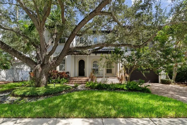 4313 W Vasconia Street, TAMPA