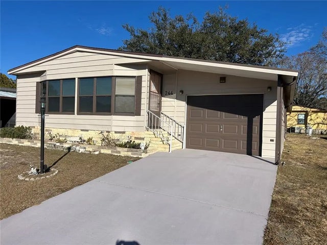 244 Menlo Park Avenue, DAVENPORT