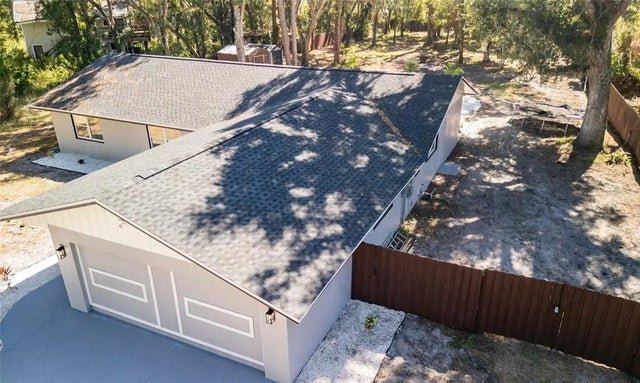 4602 Lithia Pinecrest Road, VALRICO