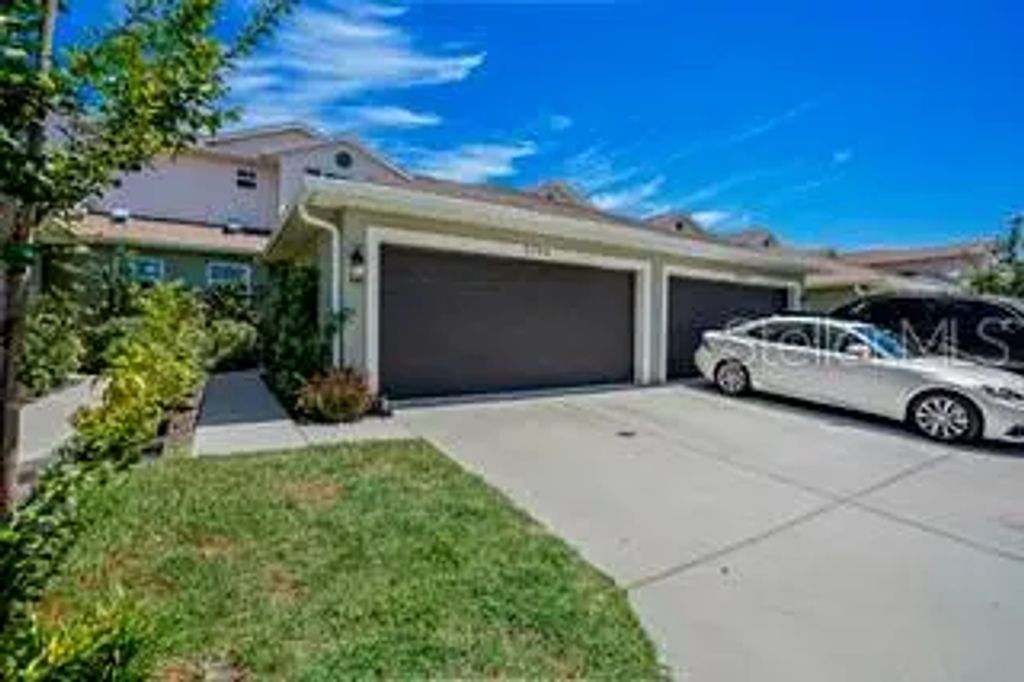5246 Neil Drive, ST PETERSBURG