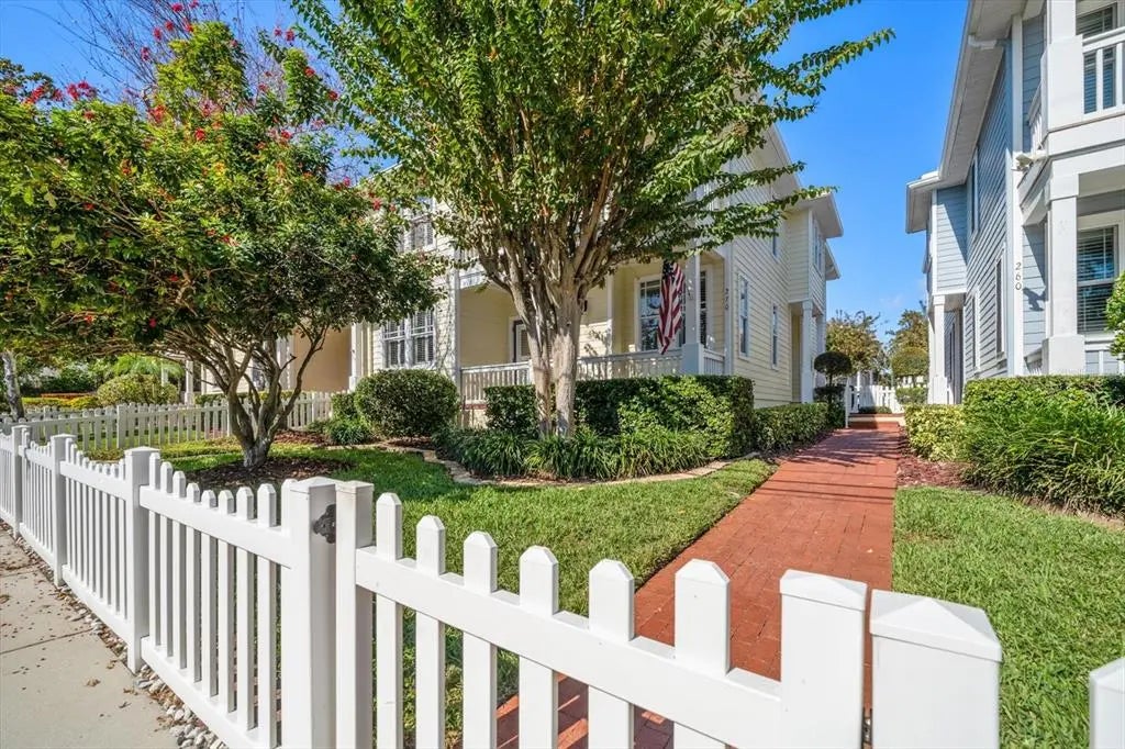 270 2nd Avenue Sw, LARGO