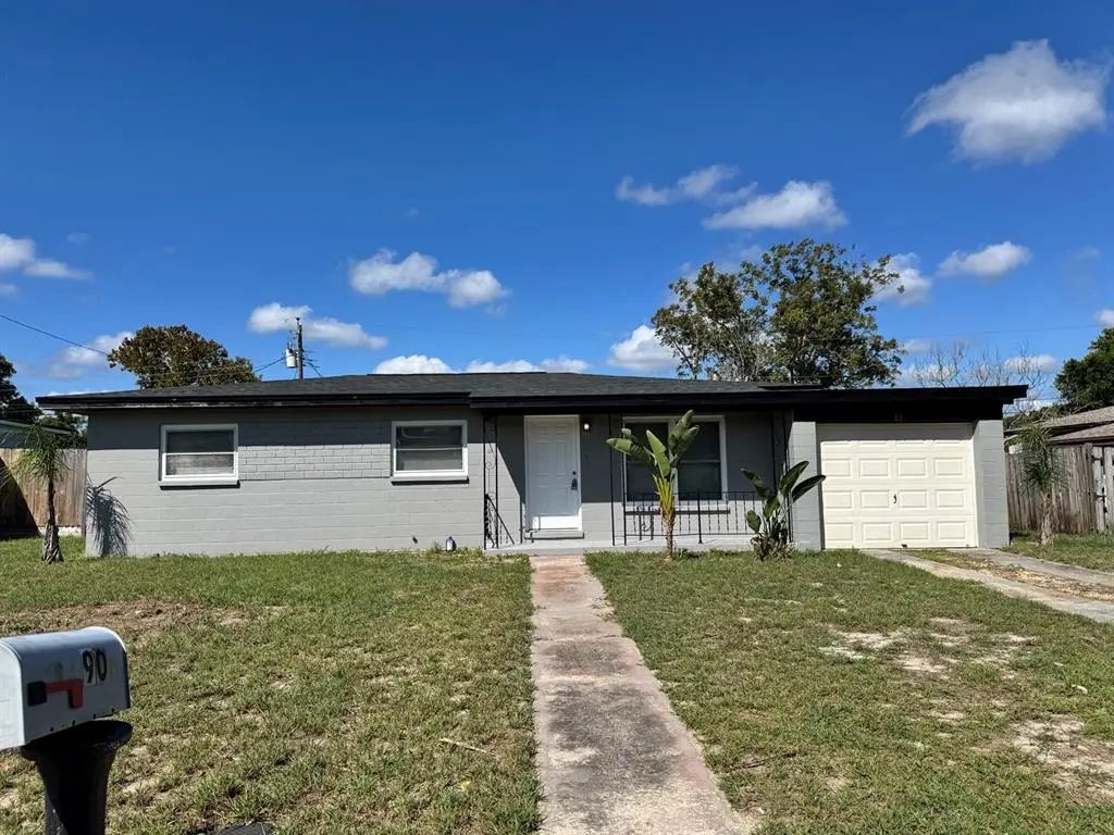 90 Sky Lane, TITUSVILLE