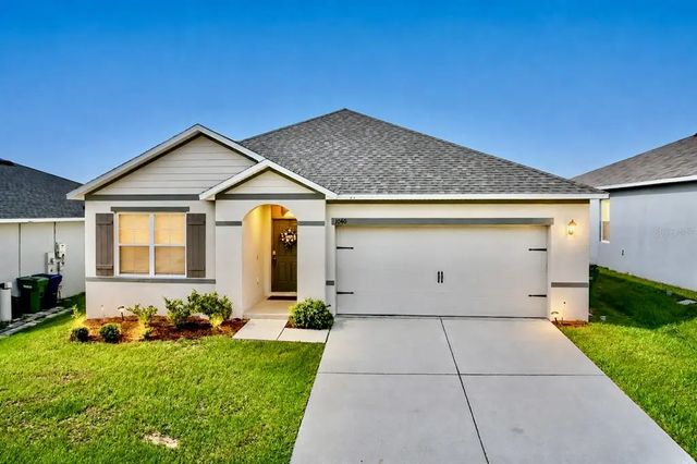 1040 Cambridge Drive, WINTER HAVEN