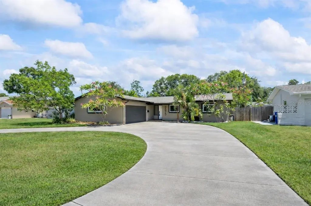 6875 11th Avenue N, ST PETERSBURG