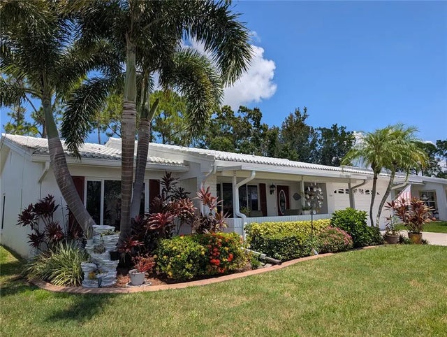 9154 42nd Lane N 5, PINELLAS PARK
