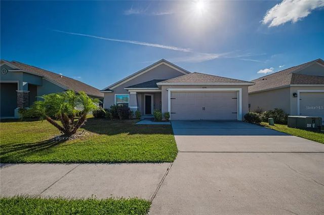 8256 Campbell Crossing Circle, LAKELAND