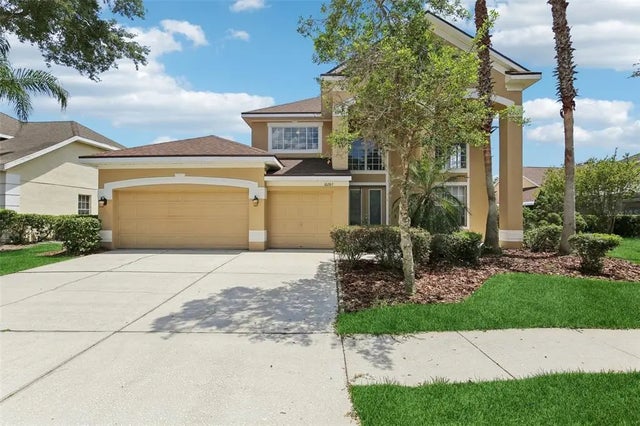 10205 Deercliff Drive, TAMPA