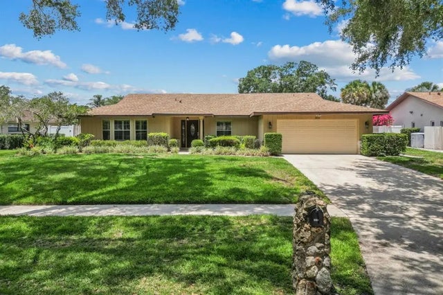3942 Orange Lake Drive, ORLANDO