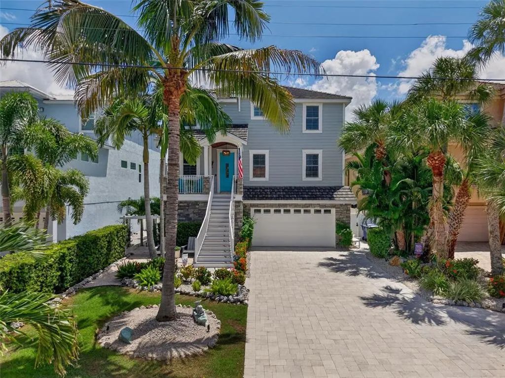 70 Island Circle, SARASOTA