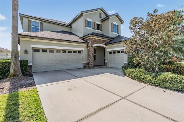 3211 Grassglen Place, WESLEY CHAPEL