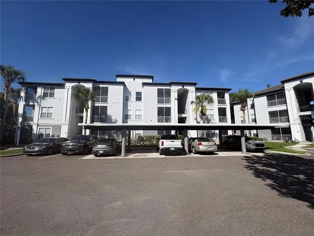 5821 Legacy Crescent Place 102, RIVERVIEW