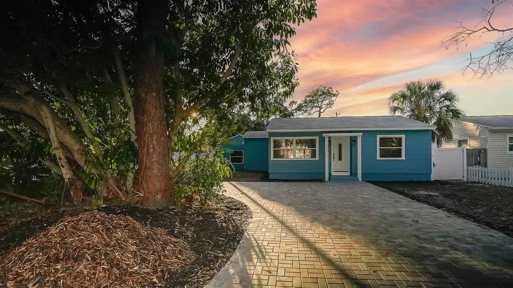 1413 60th Street S, GULFPORT