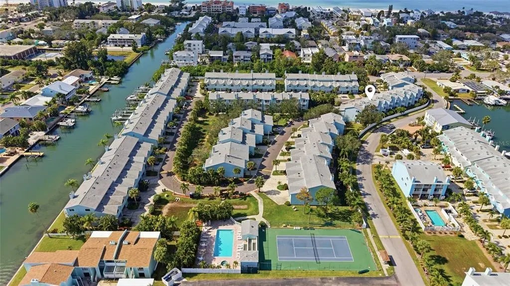 524 Garland Circle, INDIAN ROCKS BEACH