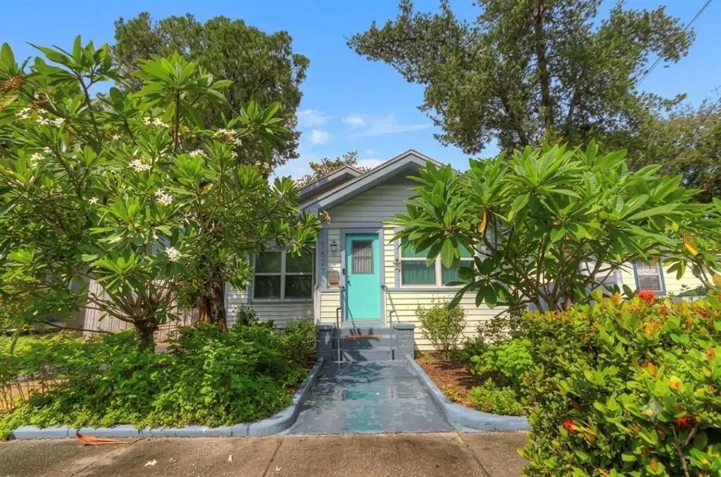 1527 13th Street S, ST. PETERSBURG
