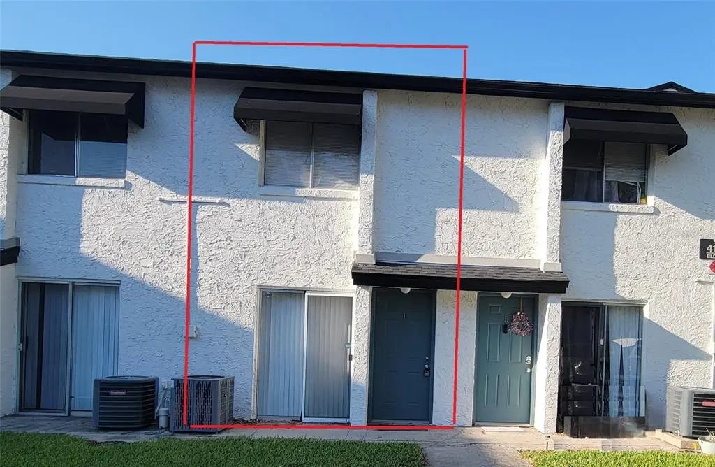 Photo of Listing #O6392612