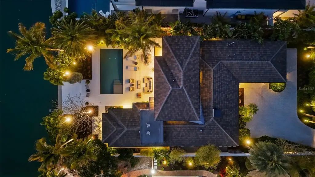 541 S Washington Drive, SARASOTA