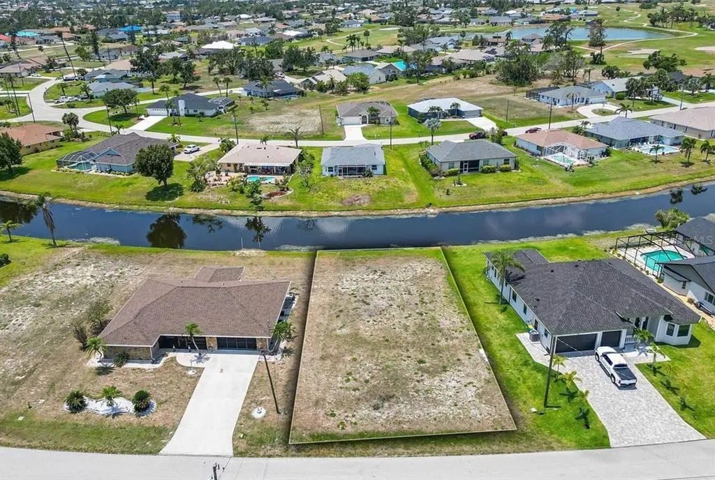 168 Mark Twain Lane, ROTONDA WEST