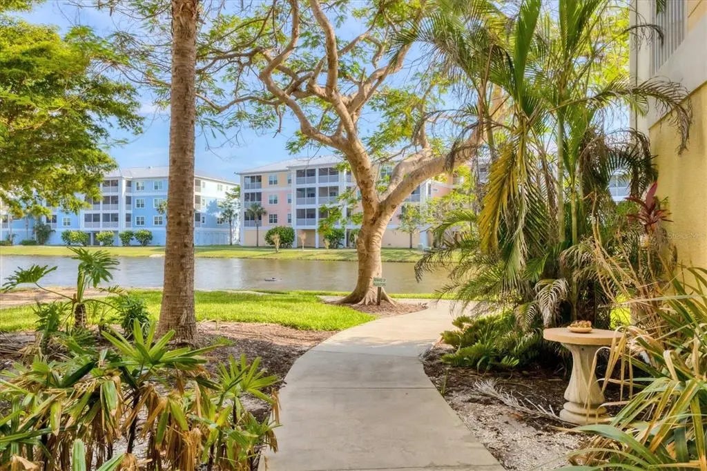 Gulf Shores Realty: 30 413373e4037f40af3ba46eb708ac89f2 l