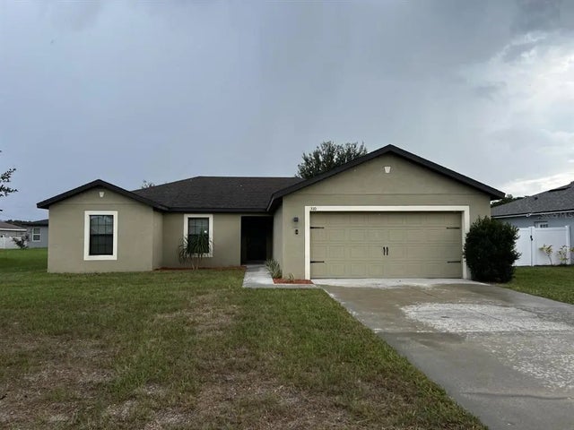 310 Begonia Court, KISSIMMEE