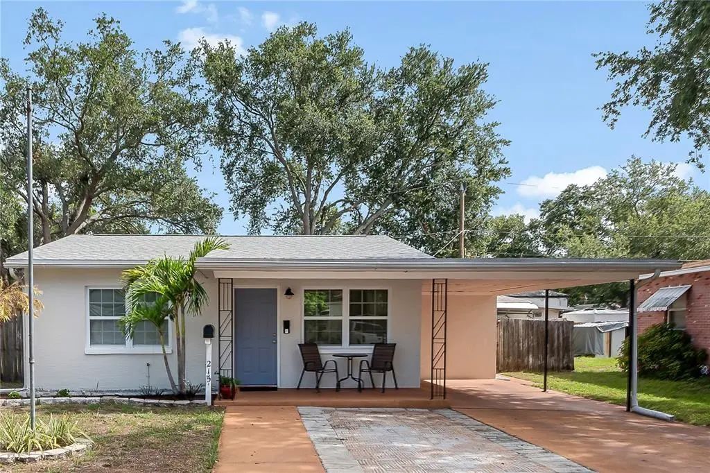2151 44th Avenue N, ST PETERSBURG