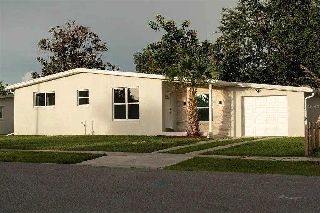 2464 Warne Street, PORT CHARLOTTE