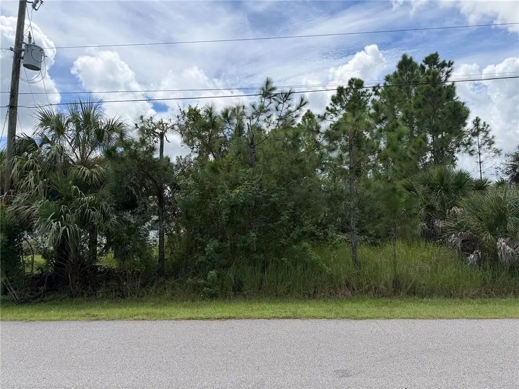 Guttenburg Road, NORTH PORT