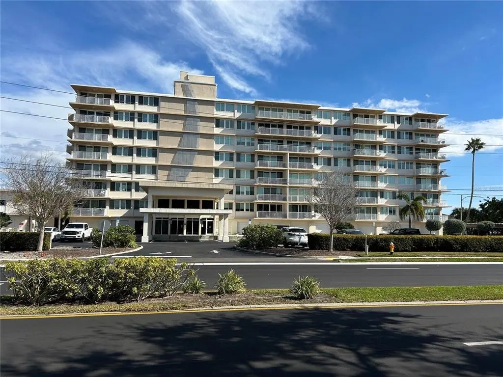 223 Island Way 4a, CLEARWATER