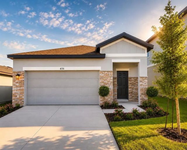 8731 Sportsman Loop, GROVELAND