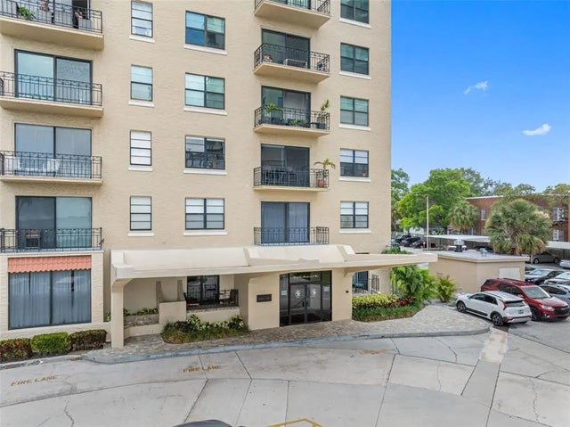 2109 Bayshore Boulevard 102, TAMPA