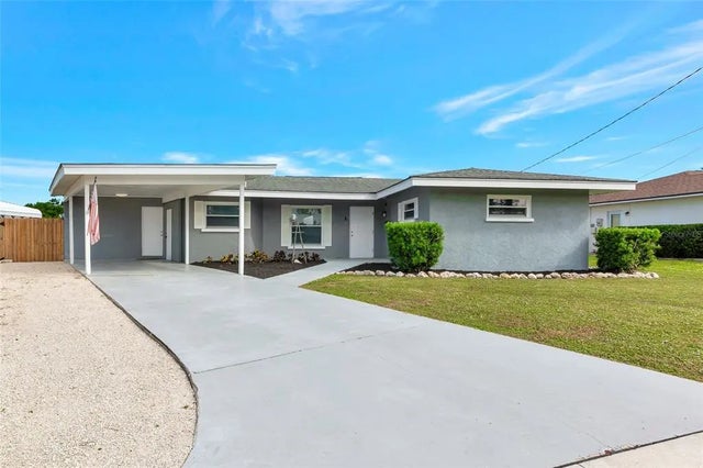 909 67th Avenue Terrace W, BRADENTON